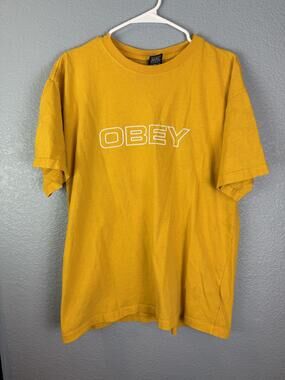 Obey Shirt Mens Medium Yellow Graphic Spell Out Tee Skate Streetwear Urban